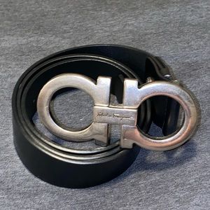Men’s Ferragamo belt